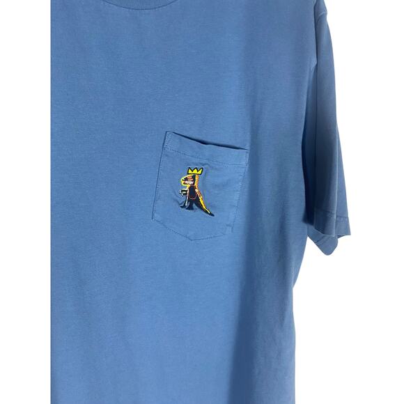Men's Uniqlo NYC Pop Icon Blue T-shirt Basquiat Dinosaur art  Medium 100% Cotton - Picture 2 of 8